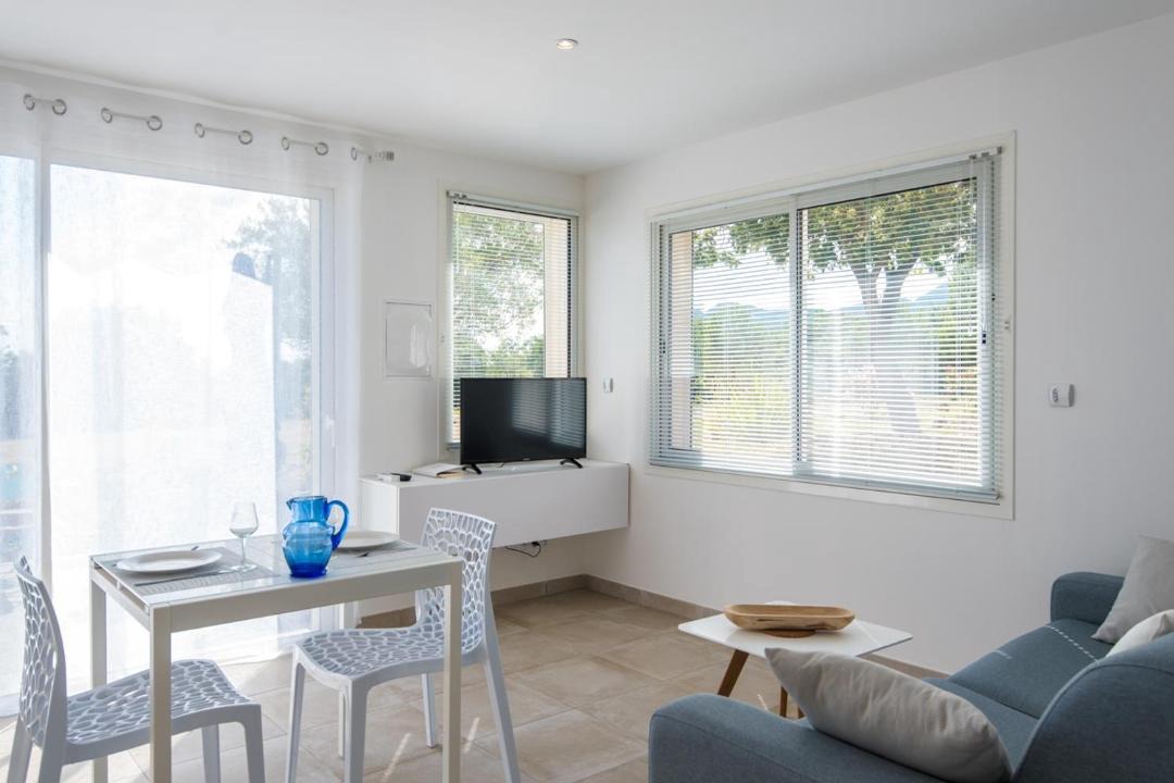Photo of Livingroom in Saint-Genis