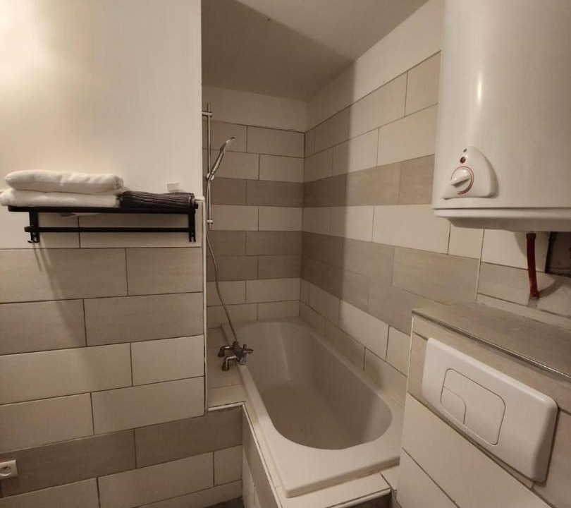 Photo of Bathroom in Bar-le-Duc