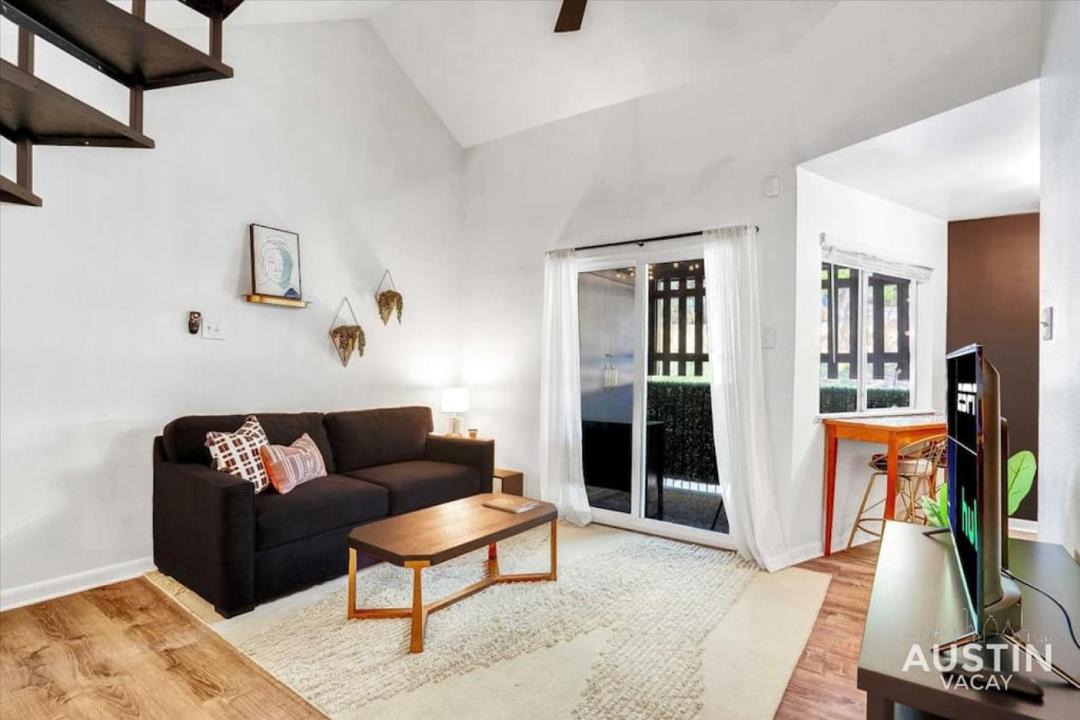 Photo of Livingroom in Riverside