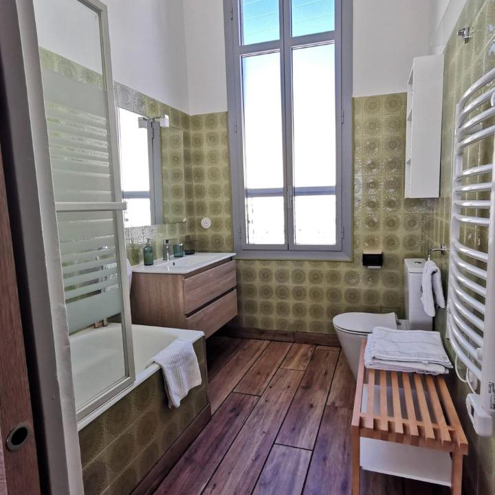 Photo of Others in Route d'Arles