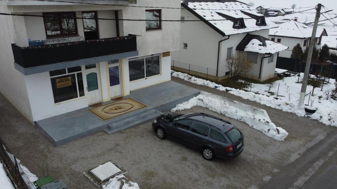 Photo of Others in Seliste