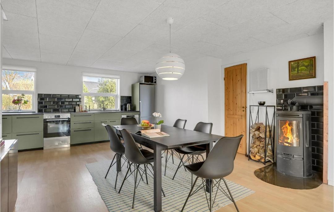 Photo of Kitchen in Beder Malling