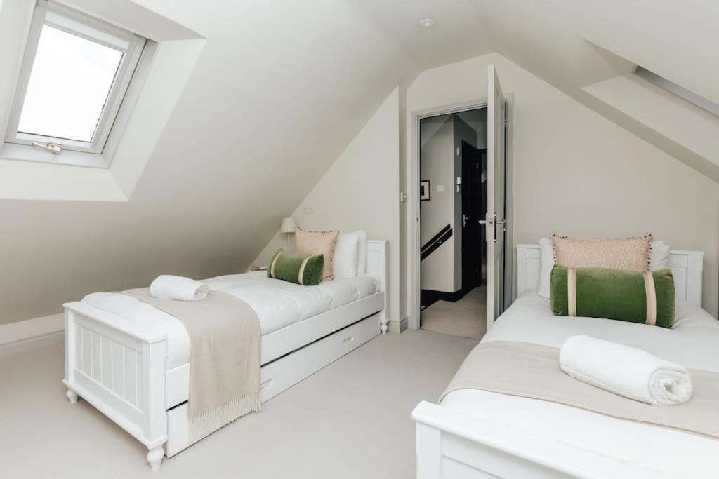 Photo of Others in Turville