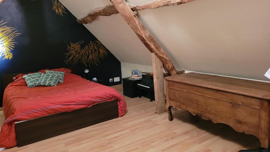 Photo of Bedroom in Saint-Pavace