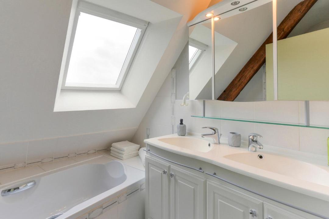 Photo of Bathroom in Taden