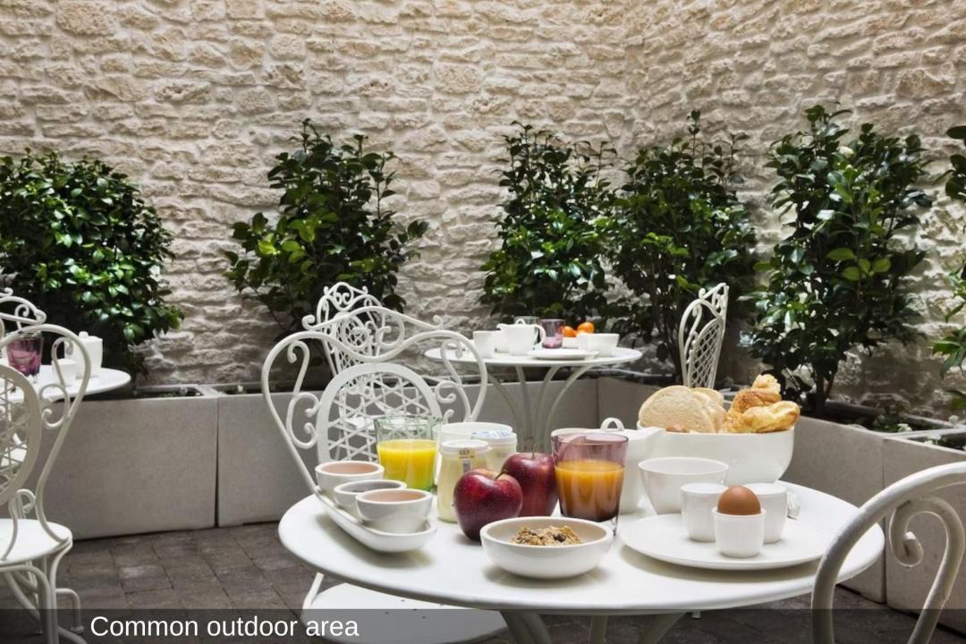 Photo of Others in Batignolles