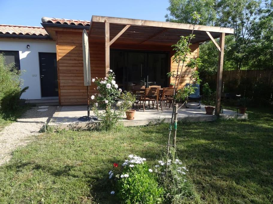 Photo of Buildings in Les Baraques