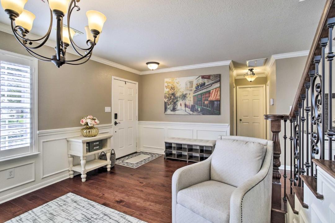 Photo of Livingroom in Cypress