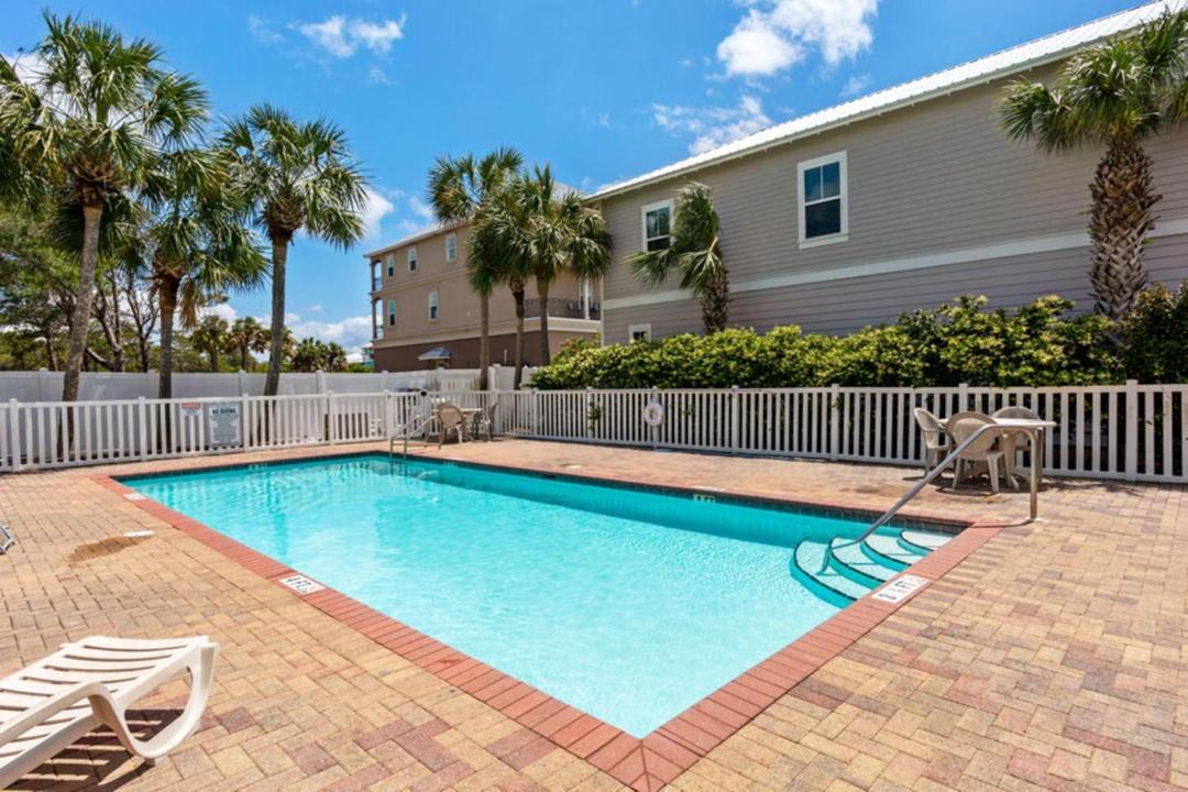 Photo of Others in Emerald Waters Village