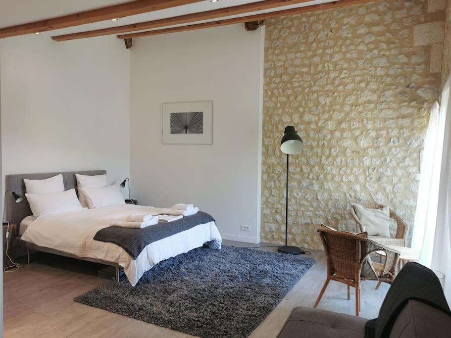 Photo of Bedroom in Nonac