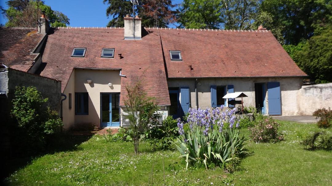 Photo of Buildings in Souvigny