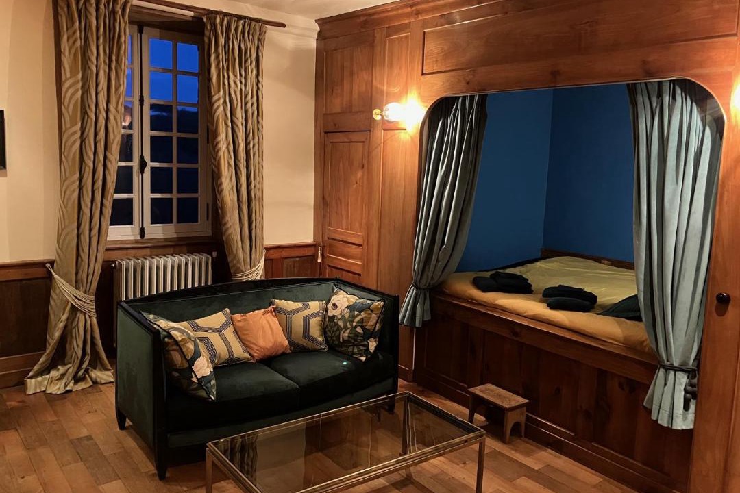 Photo of Others in Fromental