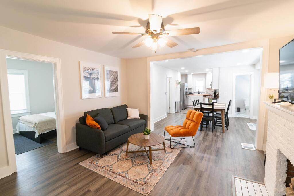 Photo of Livingroom in Independence