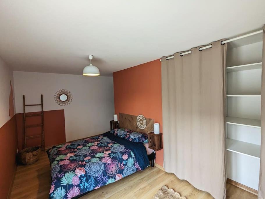 Photo of Bedroom in Villeseque