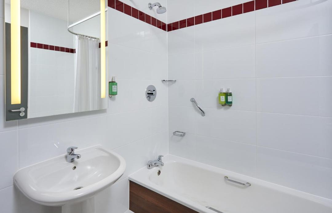Photo of Bathroom in Central Milton Keynes