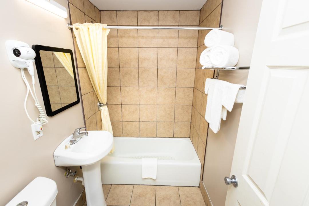 Photo of Bathroom in Oxford