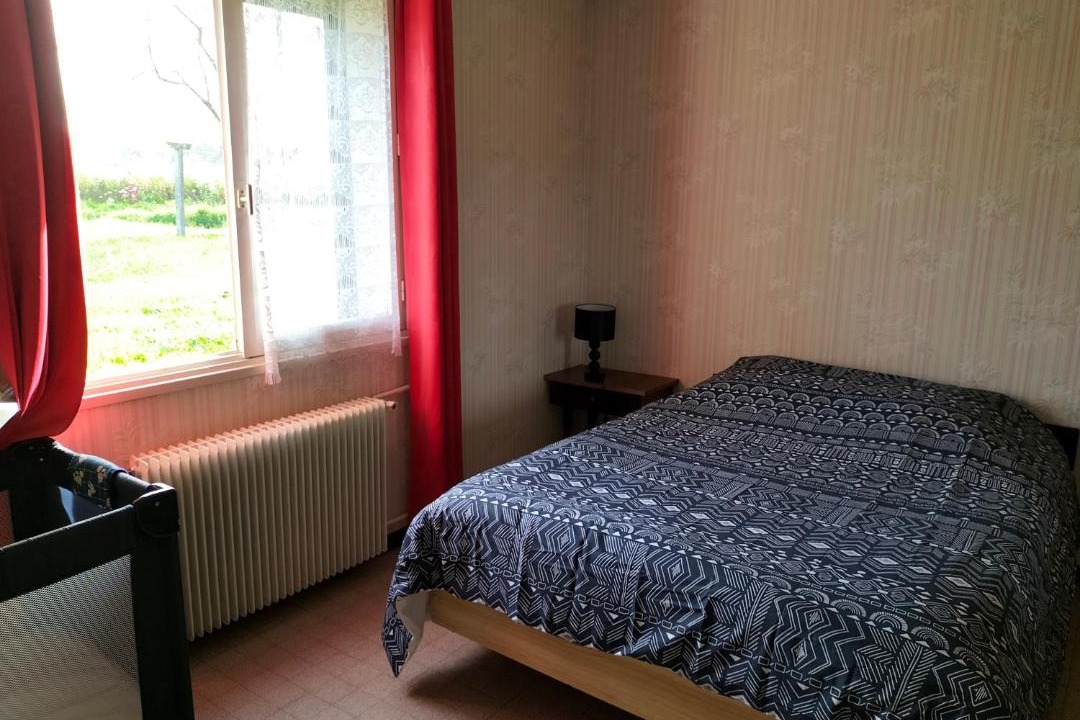 Photo of Bedroom in Feins-en-Gatinais