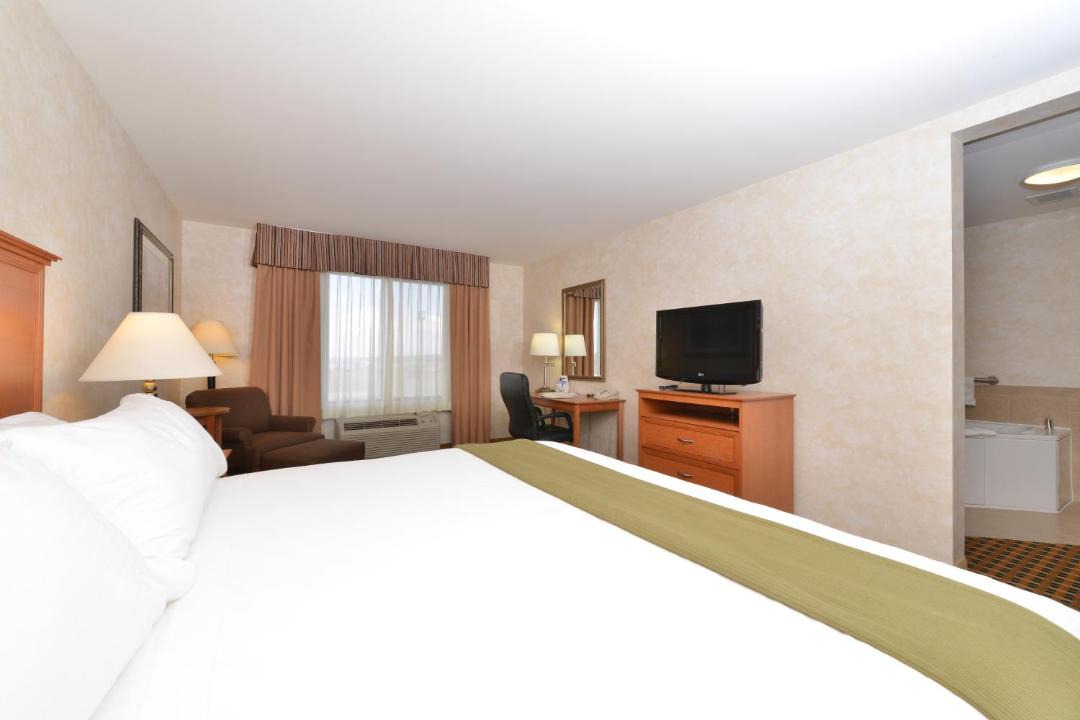 Photo of Bedroom in Rawlins
