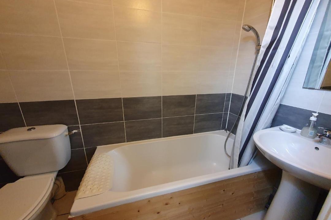 Photo of Bathroom in Les Champs-Geraux