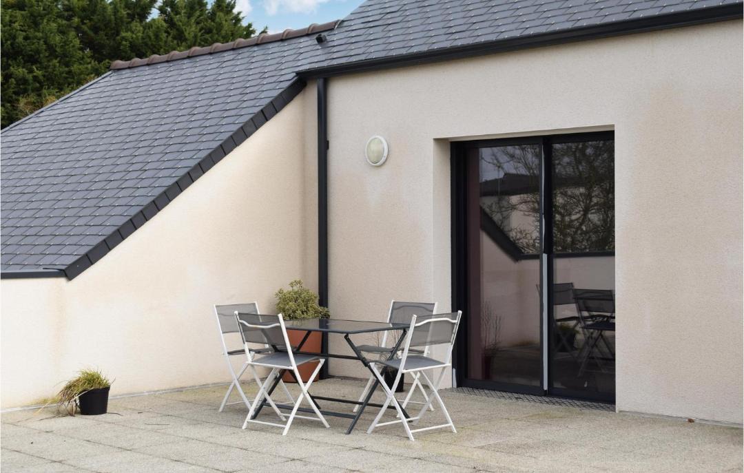 Photo of Others in Lantic