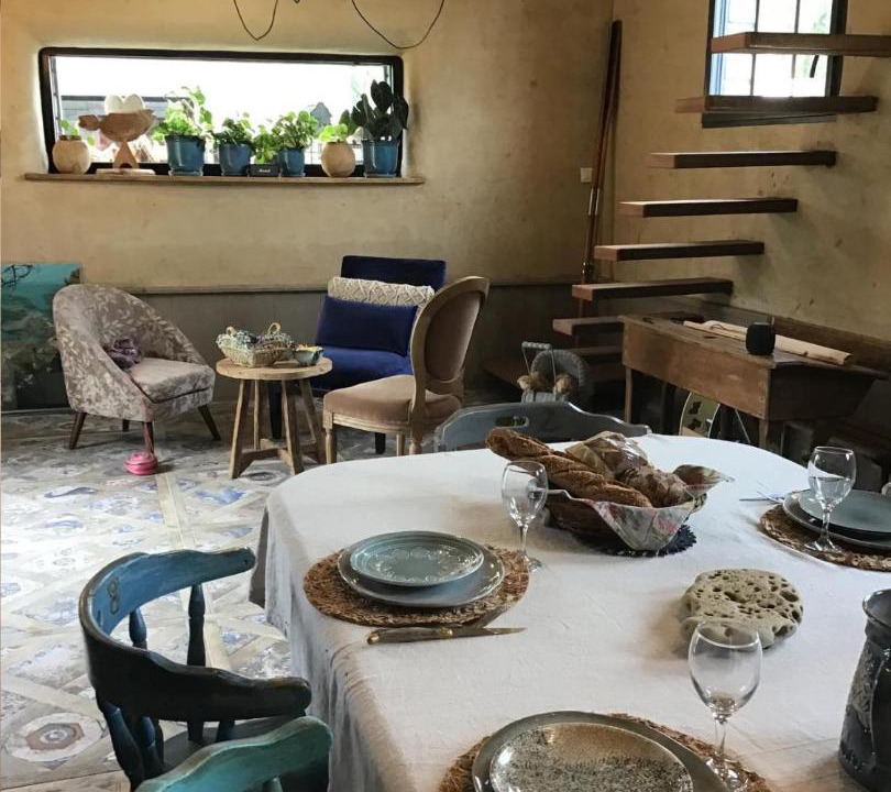Photo of Livingroom in Pende