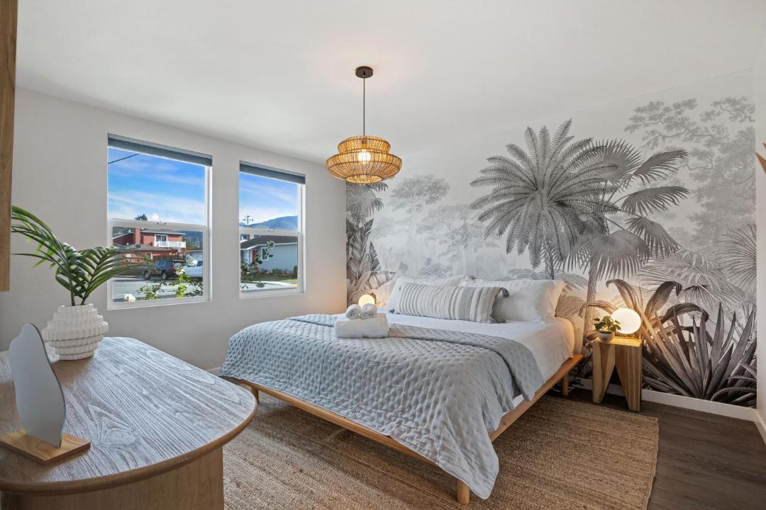 Photo of Bedroom in Linda Mar