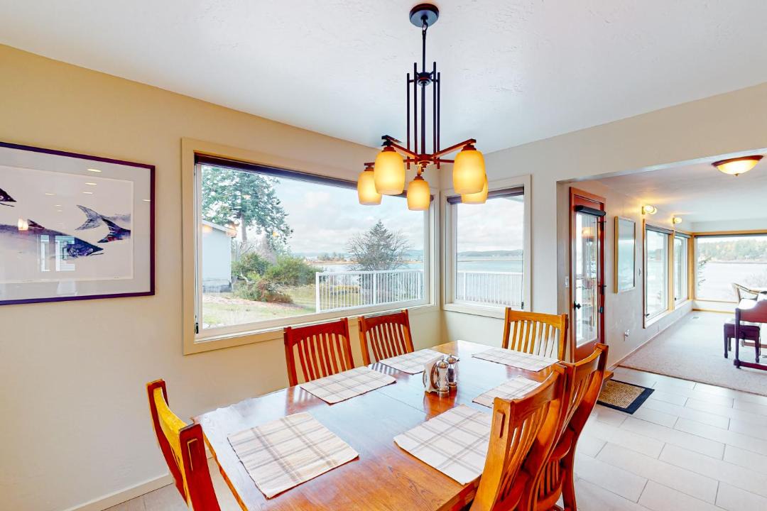 Photo of Livingroom in Lopez Island