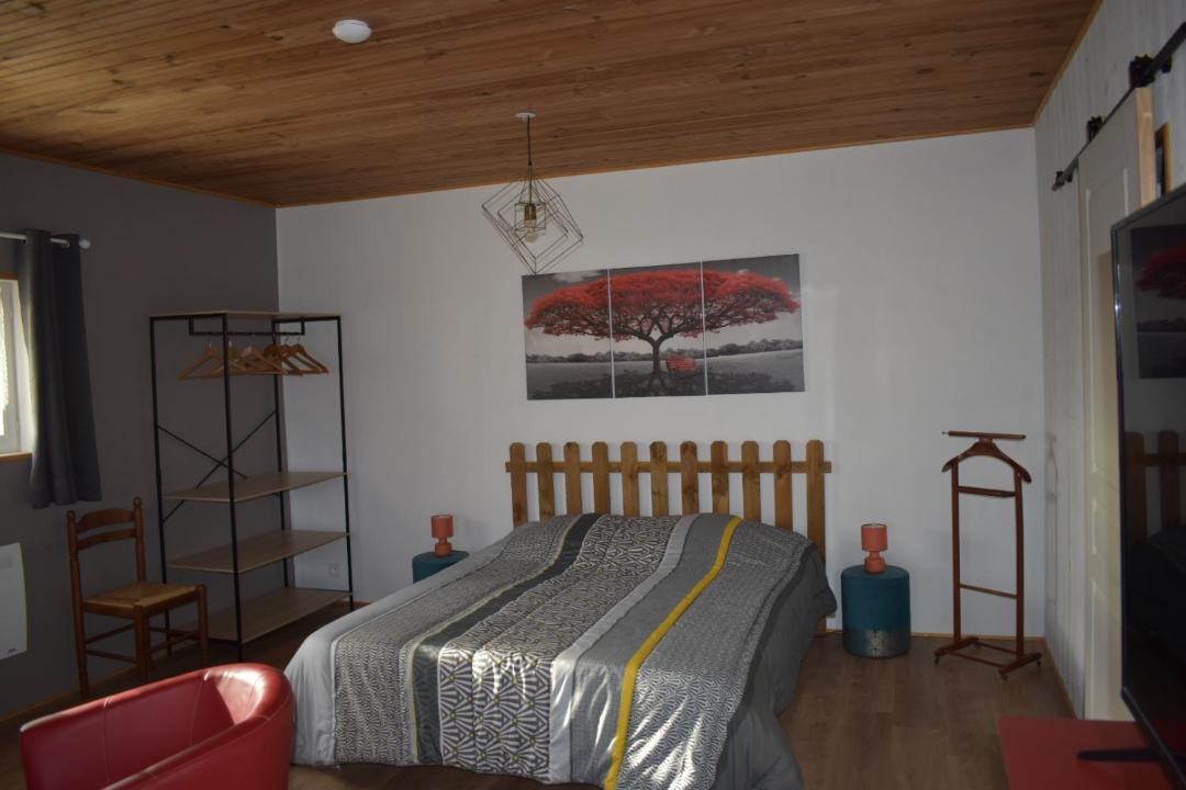 Photo of Bedroom in Rigny-Usse
