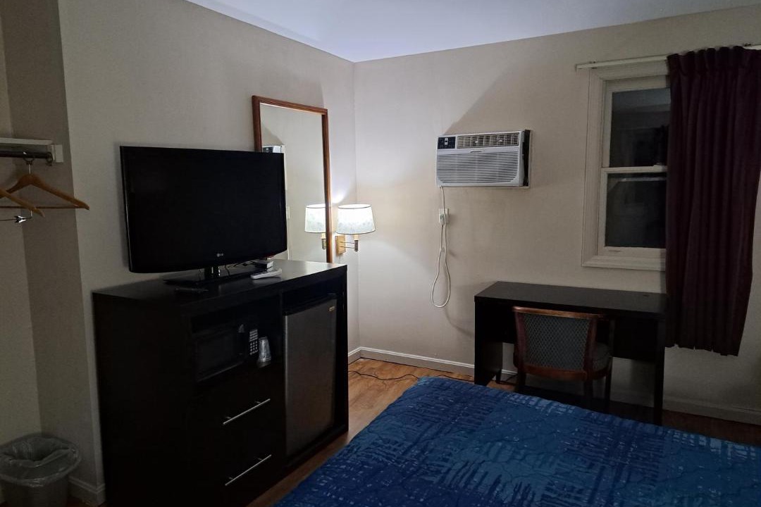 Photo of Others in Rexmont