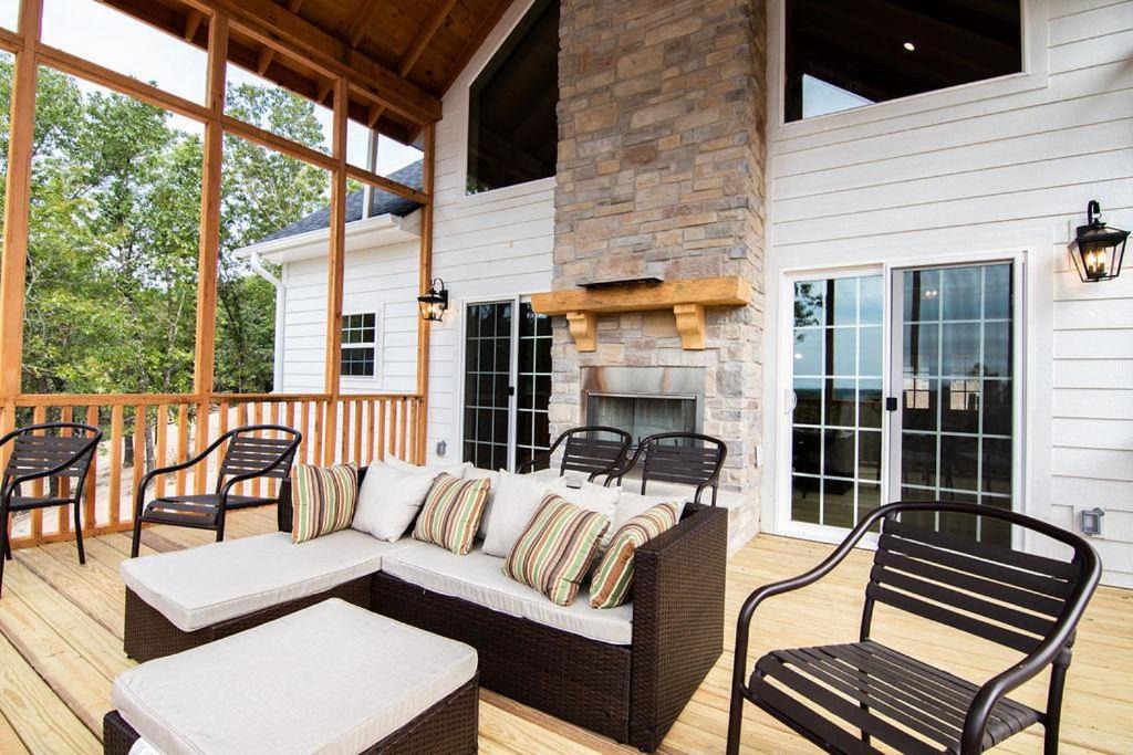 Photo of Others in Ridgedale