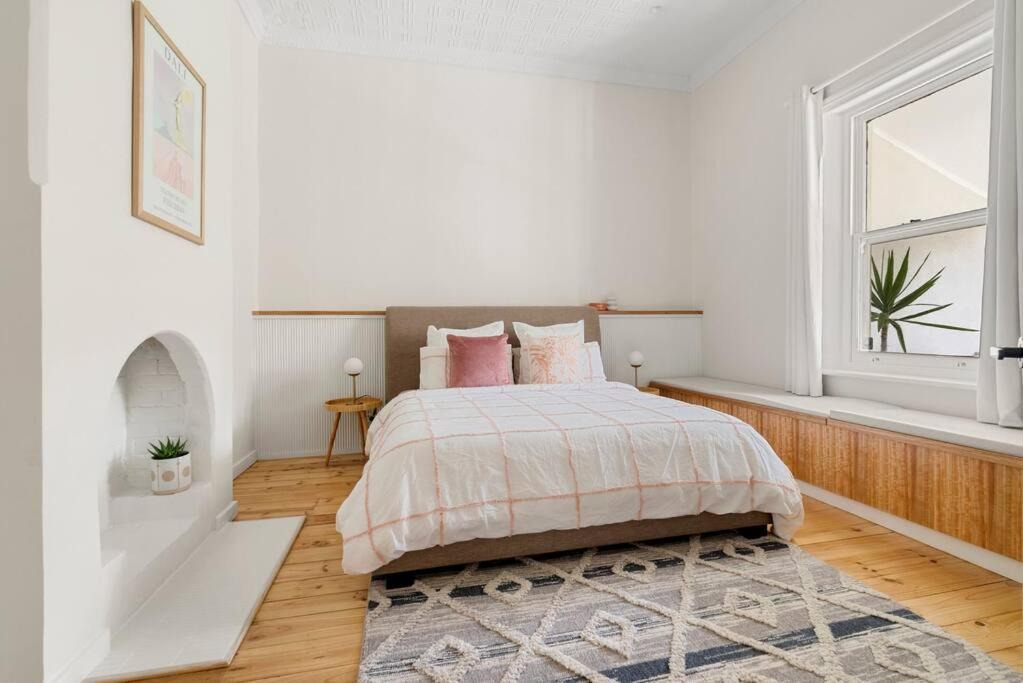 Photo of Others in Gillentown