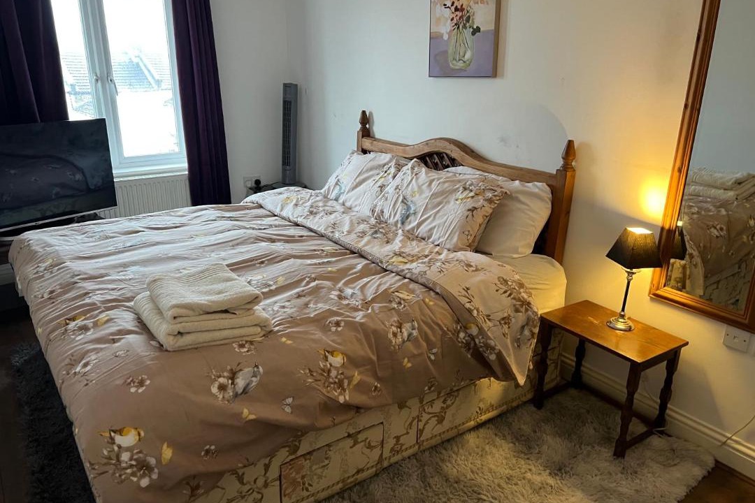 Photo of Bedroom in Gravesend