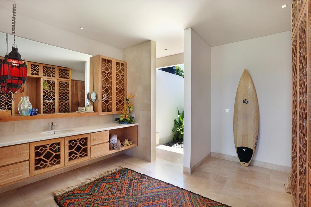 Photo of Others in Jungut Batu