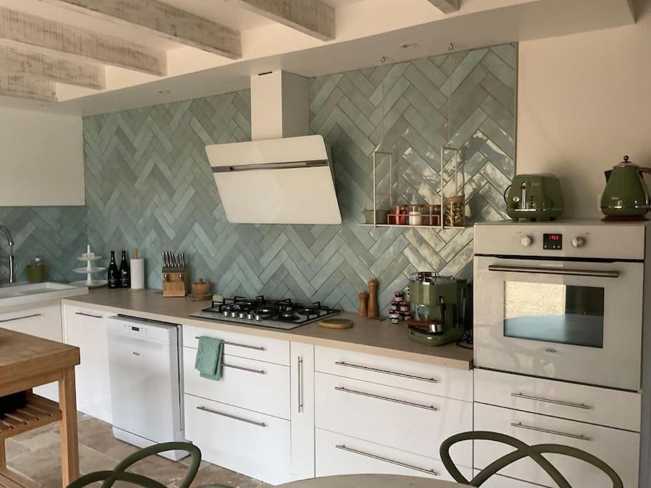 Photo of Kitchen in Saint-Laurent-d'Aigouze