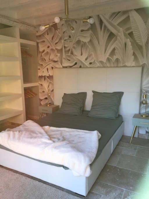 Photo of Bedroom in Saint-Laurent-d'Aigouze