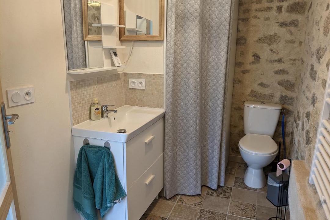 Photo of Bathroom in Saint-Laurent-sur-Sevre