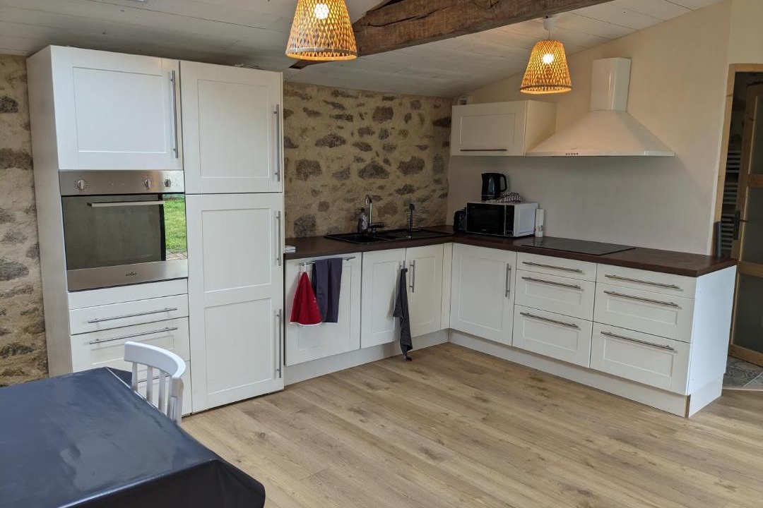 Photo of Kitchen in Saint-Laurent-sur-Sevre