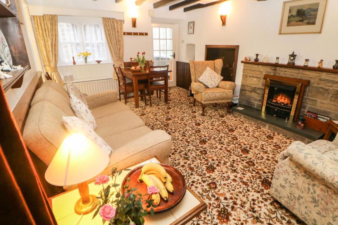 Photo of Others in Foolow