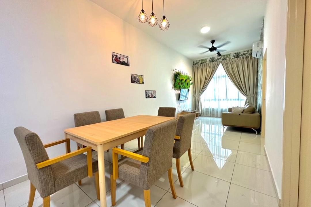 Photo of Livingroom in Kempas