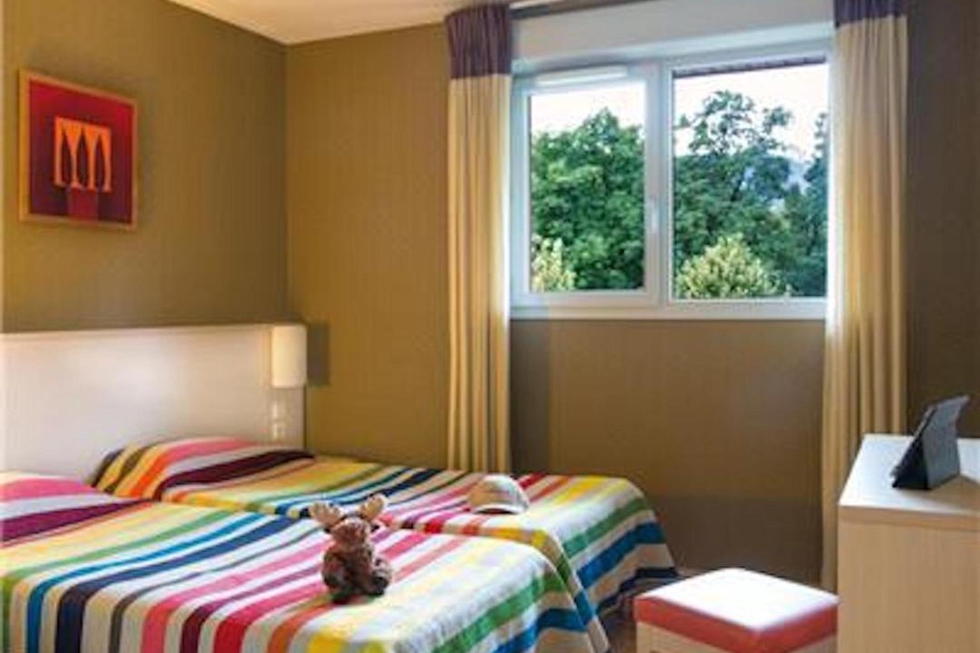 Photo of Bedroom in Divonne-les-Bains