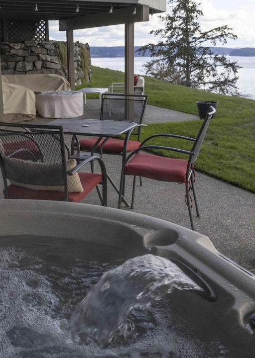 Photo of Others in Fox Island