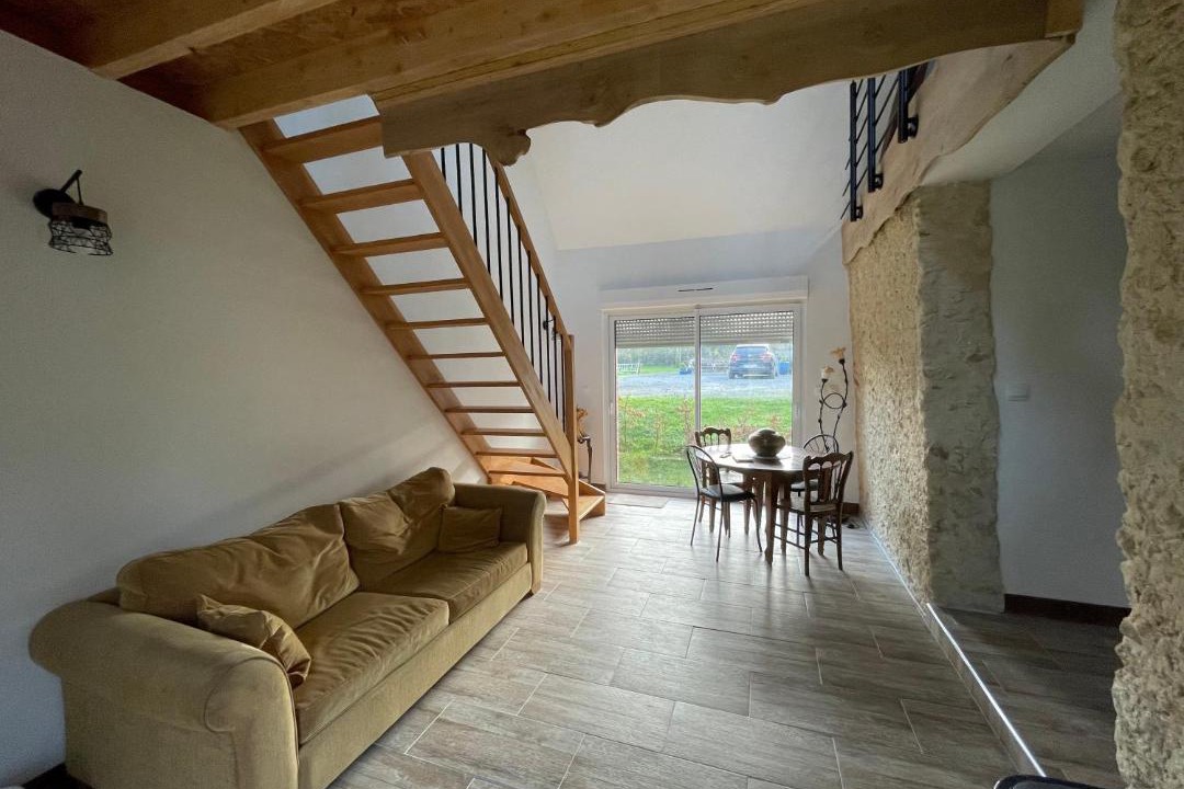 Photo of Others in Questrecques