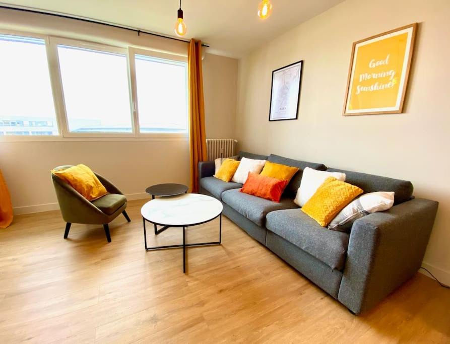 Photo of Livingroom in Claude Decaen