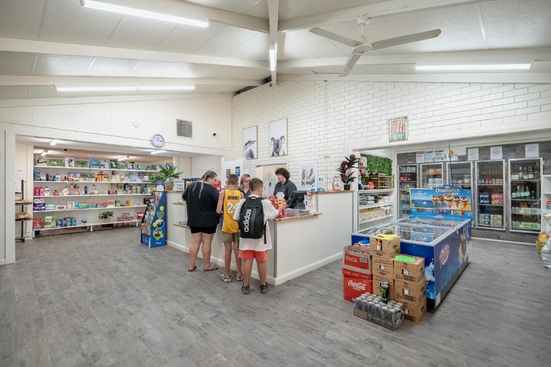 Photo of Others in Koonoomoo