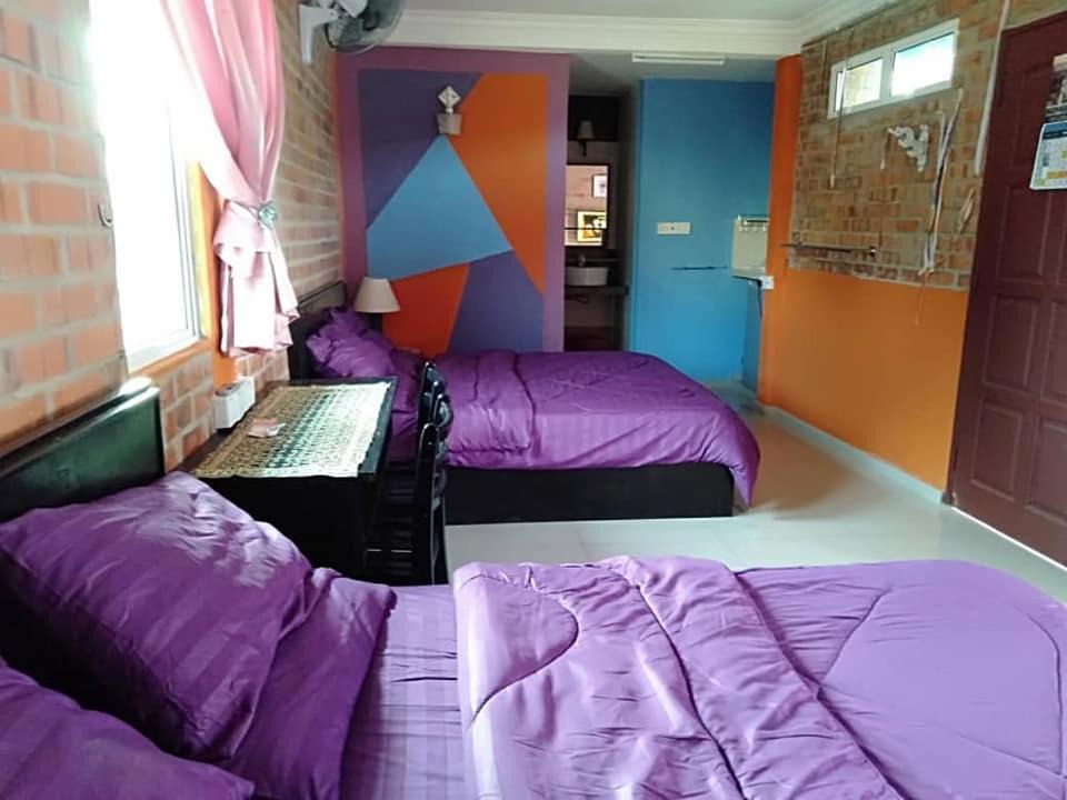Photo of Bedroom in Kampung Gong Kempas