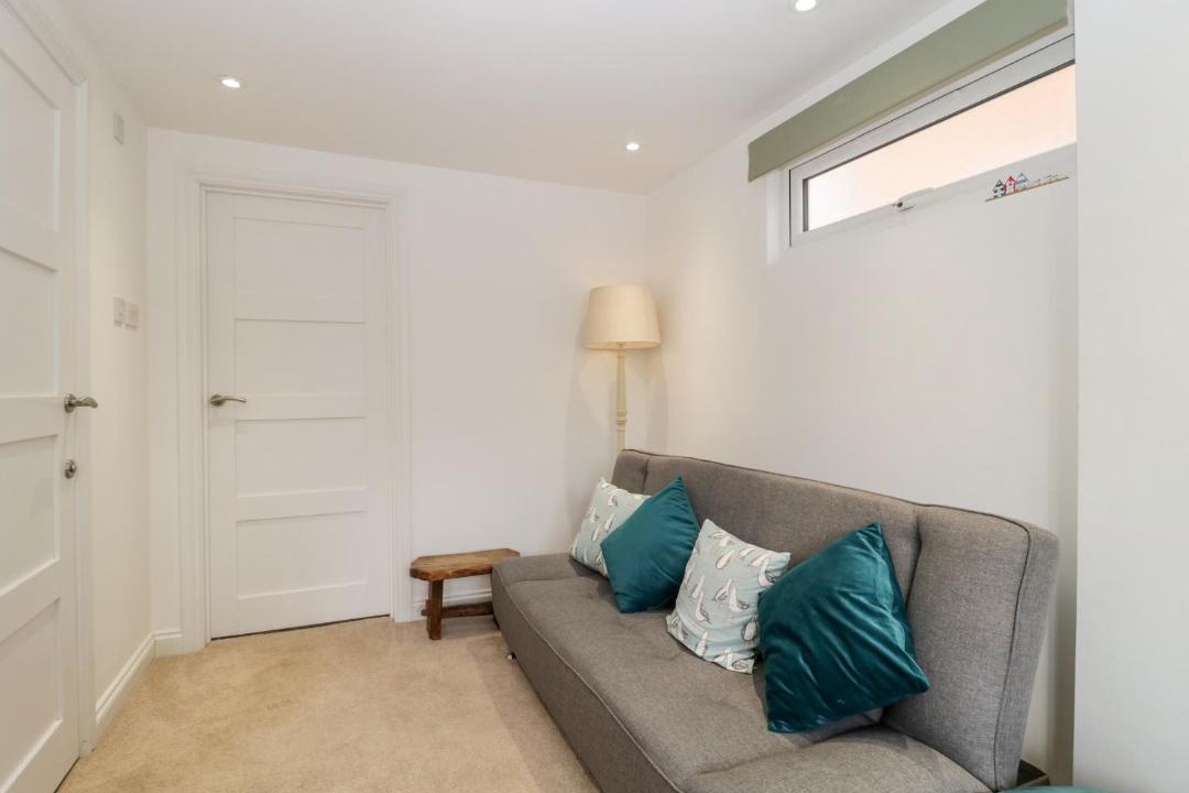 Photo of Others in Boscombe