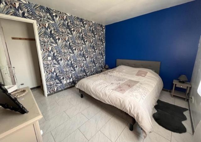 Photo of Bedroom in Omecourt