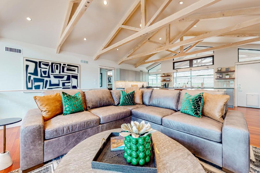 Photo of Livingroom in Westwood