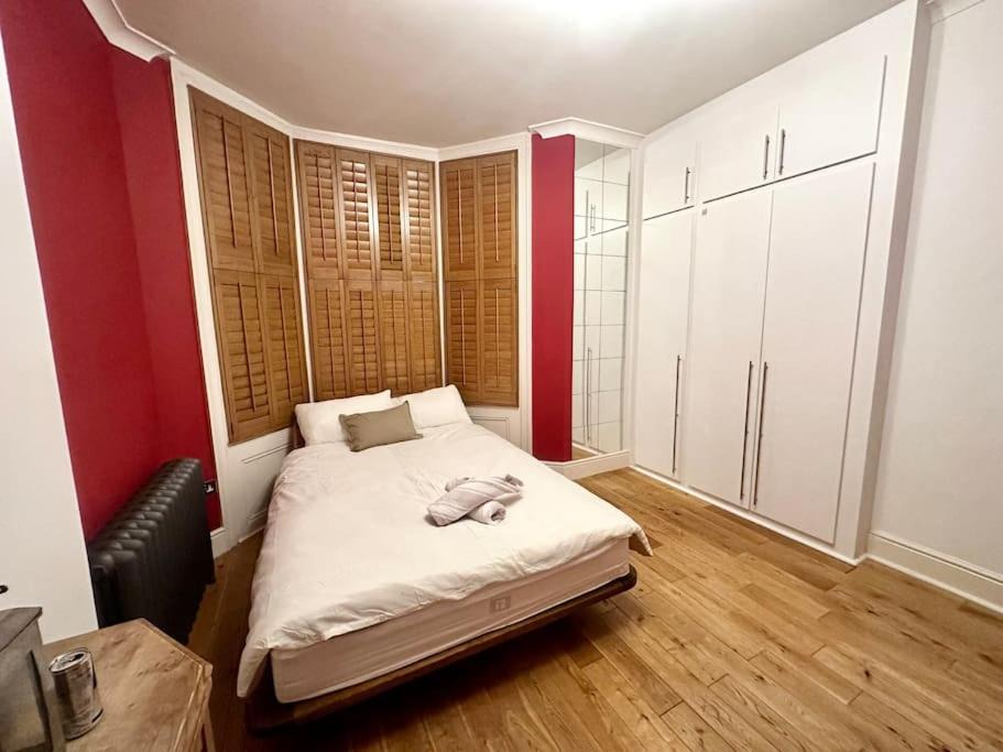 Photo of Others in Dartmouth Park