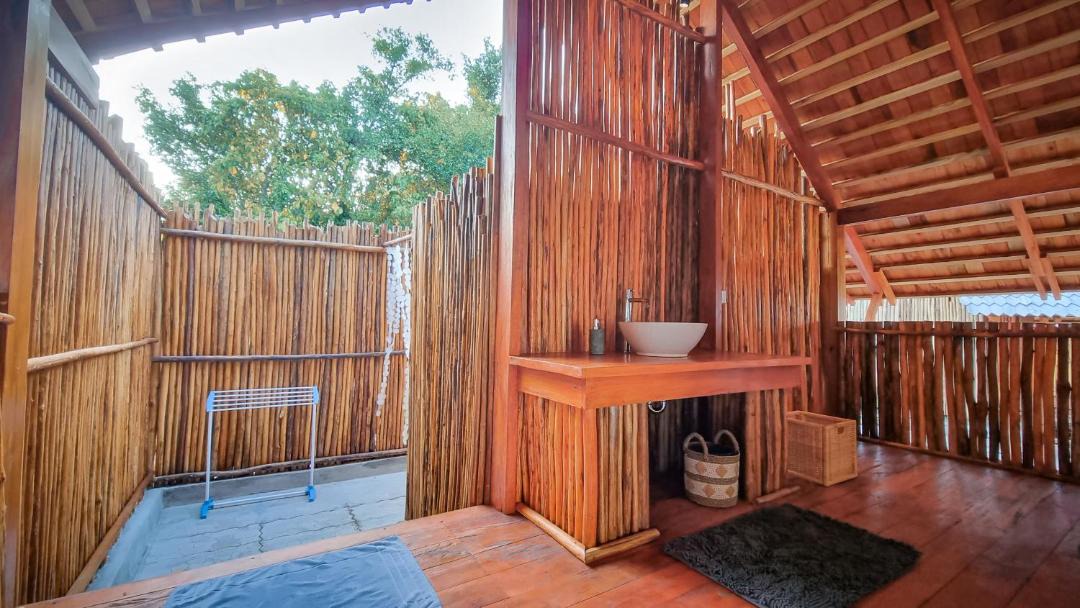 Photo of Others in Pulisan